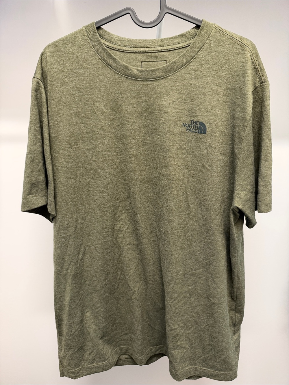North Face Men’s Tri-Blend Short-Sleeve Tee in Green